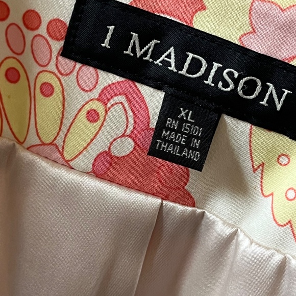 Madison Coat - Picture 3 of 5
